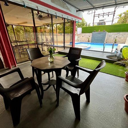 Girivihar Holiday Club - Pure Veg ロナバラ エクステリア 写真
