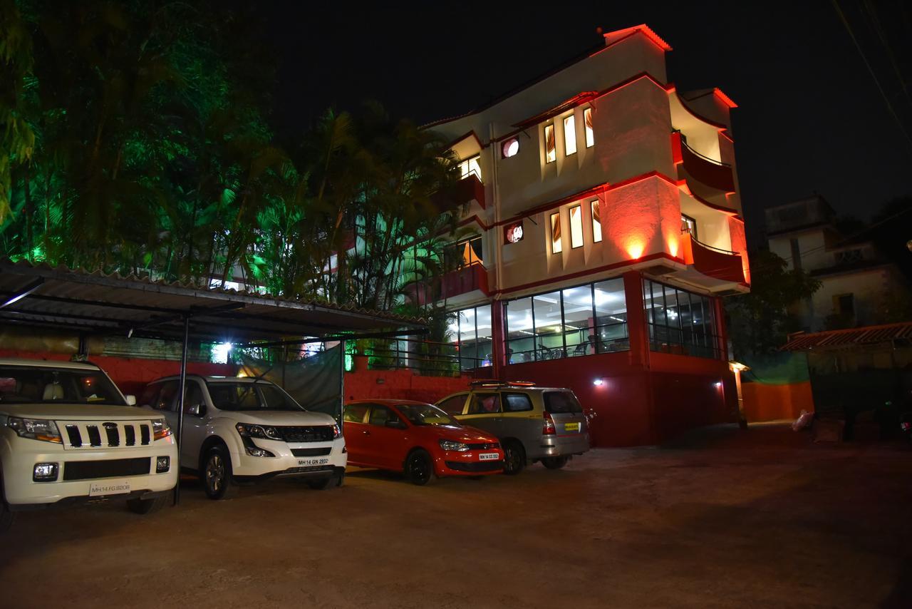 Girivihar Holiday Club - Pure Veg ロナバラ エクステリア 写真